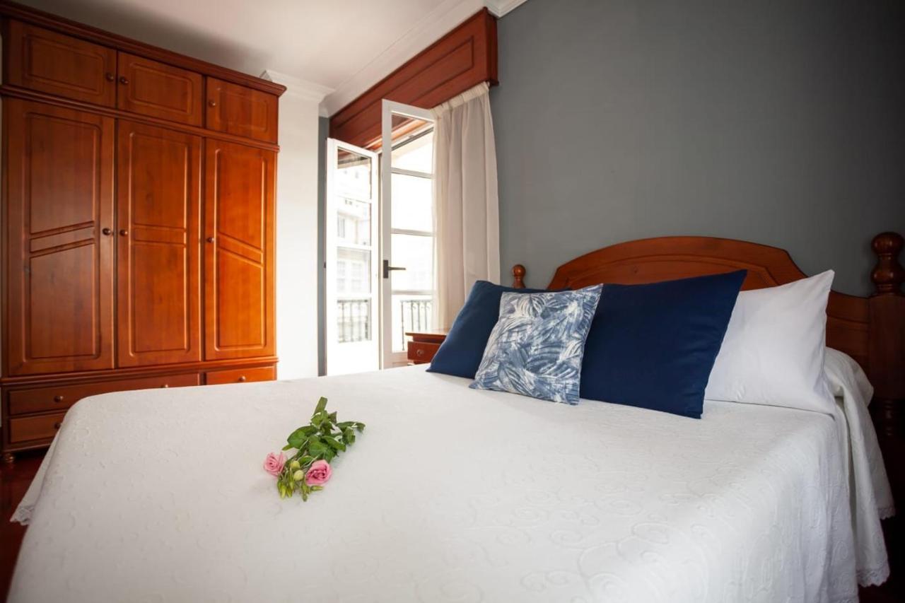 Апартаменти Turistiqa - Piso C Arenal 20 2º Vut-Co-01678 Ферроль Екстер'єр фото